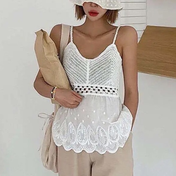 Tops - Crop crochet tank white floral embroidery  NWT